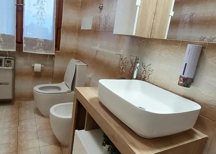 In Campagna Vicino Autostrada - Carpi