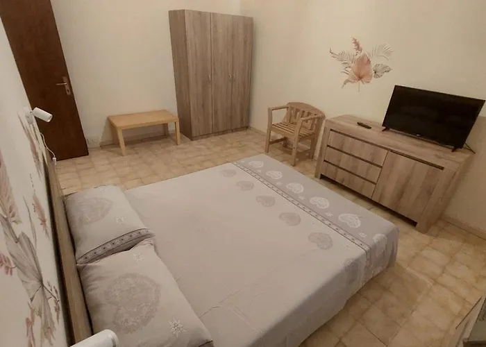 In Campagna Vicino Autostrada - Carpi * 캄포갈리아노