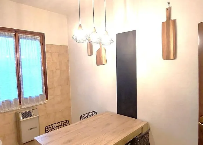 In Campagna Vicino Autostrada - Carpi 캄포갈리아노