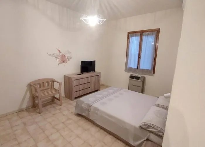 In Campagna Vicino Autostrada - Carpi Campogalliano